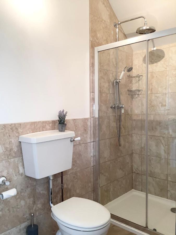 Humphries Cross Apartments Rye Extérieur photo