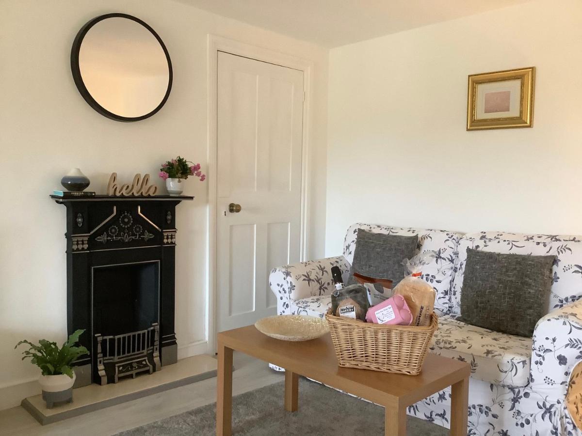 Humphries Cross Apartments Rye Extérieur photo